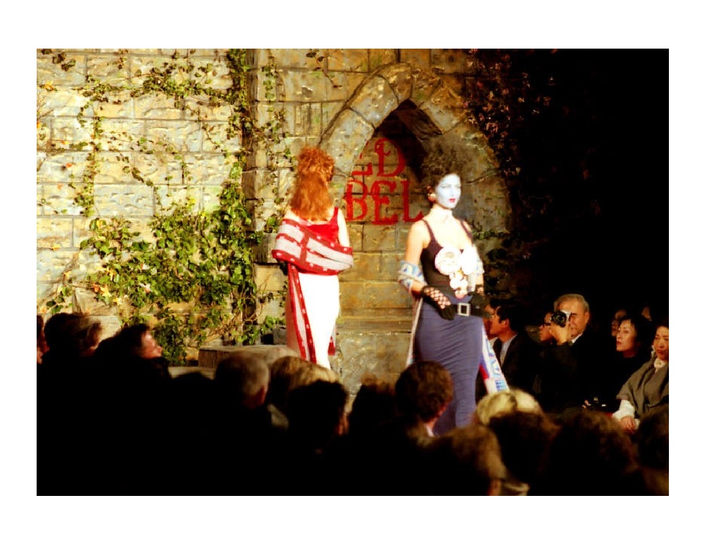 fashion-stage-sets-1-1024